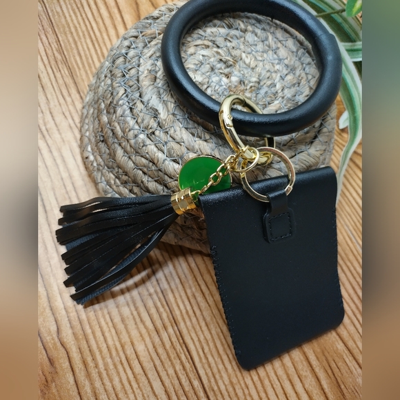 Keychain Bracelet Keyring And Card Wallet Black Leather Tassel and Charm - Picture 4 of 6